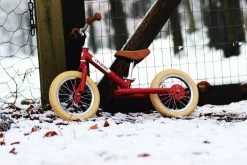 Kinderfeets Trybike Laufrad Steel Vintage Rot - Zweirad -Kinder Outdoor Verkauf trybike loopfiets steel vintage rood tweewieler 1